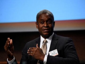 آمادگی فدرال رزرو برای فاصله گرفتن از افزایش ۷۵ واحدی نرخ بهره