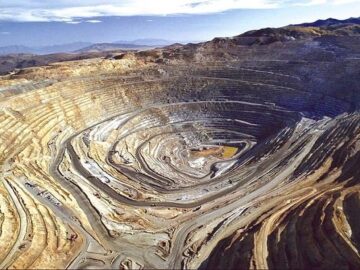 استفاده از مشاوران خارجی برای اکتشاف و حفاری معادن