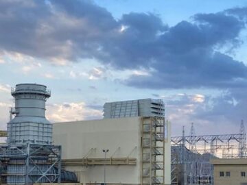 ایران قدرت اول برق منطقه است