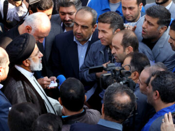 به هیچ عنوان چرخ تولید هیچ کارخانه‌ای نباید کُند یا متوقف شود