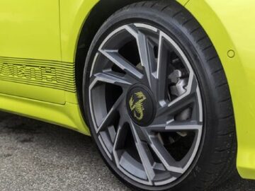 تصاویر | طراحی اسپرت و تهاجمی یکی از خاص‌ترین ماشین‌های جهان