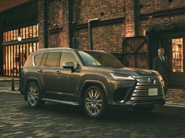 شاهکار لکسوس که تویوتا لندکروز مقابلش سر خم می‌کند / عکس