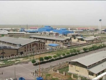 شهرک صنعتی این شهر در گرداب آب‌های سطحی است!