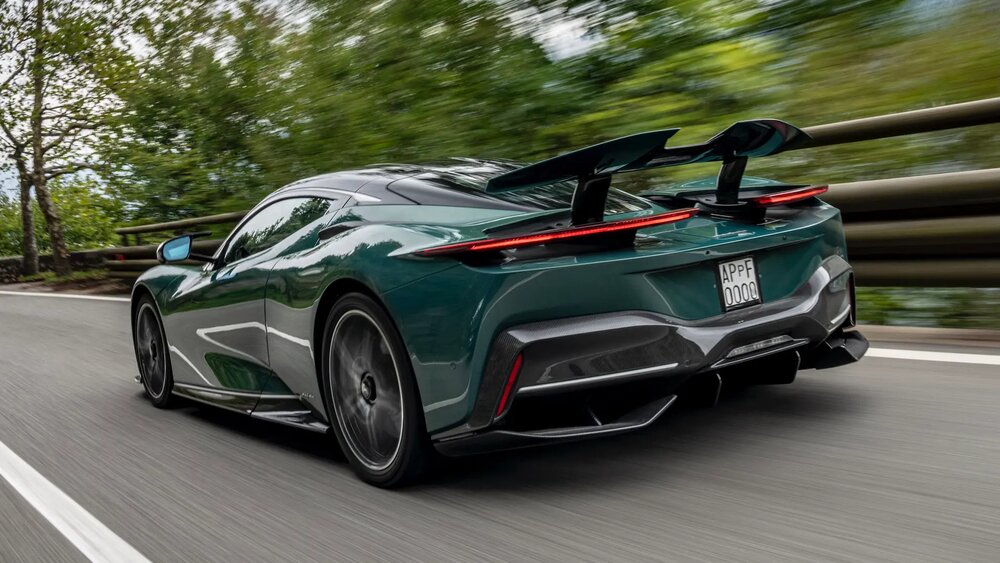 ابرماشین ۷۰ میلیارد تومانی، پرشتاب‌ترین ماشین جهان شد/ عکس