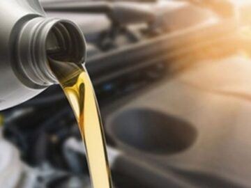 فارس من| جلوی عرضه روغن موتور تقلبی گرفته شود