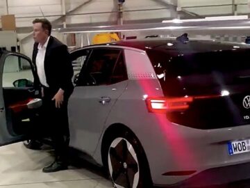 فراخوان ۳۲۱ هزار تسلای دیگر/ تعداد خودروهای معیوب تسلا به ۳٫۷ میلیون دستگاه رسید