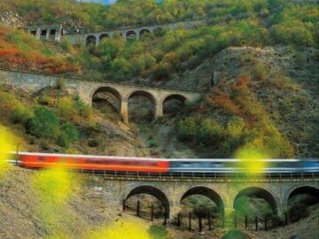 ۶۰ لکوموتیو باری در دو سال گذشته زمین‌گیر شدند