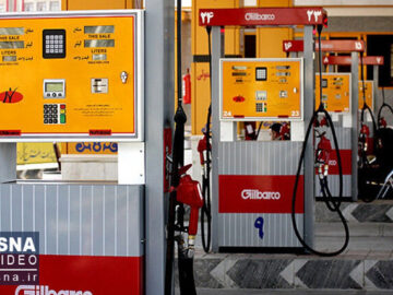 ۶۰ لیتر سهمیه بنزین آذرماه امشب شارژ می‌شود