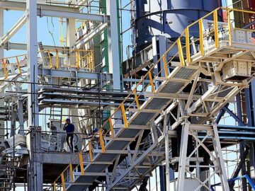 ایجاد ۲۰۰ شغل جدید در مازندران لنگ دریافت مجوز است