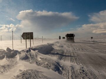 برف و باران در برخی جاده‌های ۸ استان/ هراز و کندوان فردا یک‌طرفه می‌شود