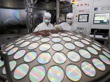 توافق هلند با آمریکا برای محدودیت صادراتی به چین