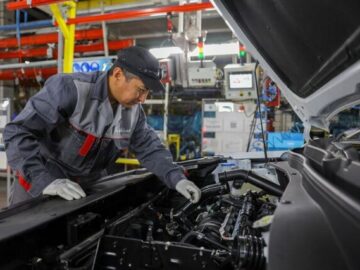 سرعت رشد اقتصادی روسیه رکورد ۶ ساله را زد