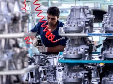 قراردادهای قطعه‌سازان و خودروسازان اصلاح نشده است