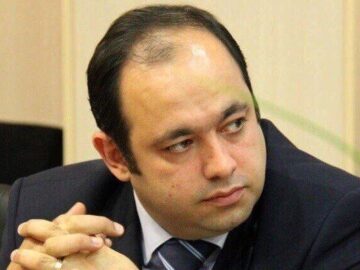 قیمت دلار در هفته آینده نزولی خواهد بود/ تحلیل یک جابجایی در بانک مرکزی