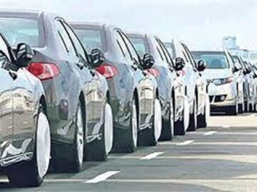 قیمت روز خودرو در بازار و کارخانه/ دنا، پژو، تیبا و کوییک چقدر قیمت خوردند؟