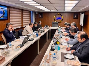 ۶ توافق وزارت صمت و بورس کالا برای برقراری تعادل در بازار خودرو