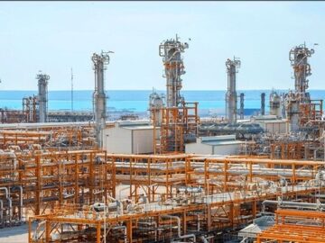 آماده‌باش کامل در پارس جنوبی/ تولید پایدار روزانه ۵۷۰ میلیون مترمکعب گاز در ۱۳ پالایشگاه