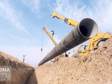 اصلاح خط انتقال آب یکی از روستاهای غیزانیه اهواز