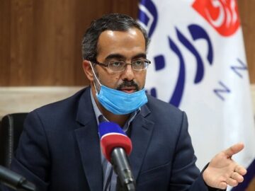 بخشی از عقب‌ ماندگی‌ها به دلیل خودتحریمی هاست| به فعالان اقتصادی اعتماد کنیم