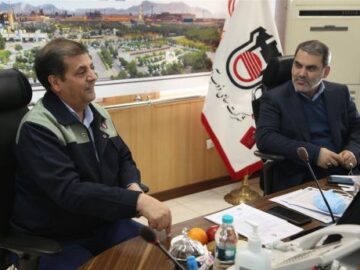 تامین مواد اولیه با معدن داری حق تولید کنندگان فولادی است