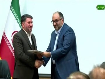 تفاهمنامه سند آمایش سرزمینی و طرح تحولی یزد نوین امضاء شد