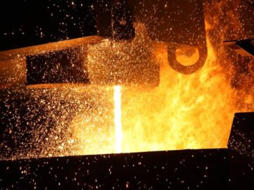 تکرار حادثه کار در استان سمنان | یک کارگر در ایوانکی جان باخت