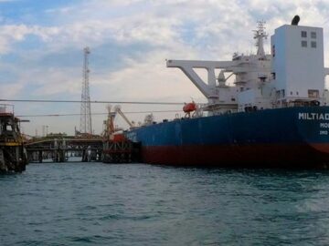 درآمد ۱۱۵ میلیارد دلار ی عراق از صادرات نفت خام در ۲۰۲۲