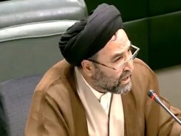 ذاکر: اجرای طرح کالابرگ الکترونیکی از اولویت های بودجه ۱۴۰۲ است