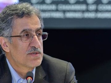 رشد صادرات ایران با وجود تحریم‌ها/ دولت اهتمام ویژه برای رفع مشکلات صادرکنندگان داشته باشد‌