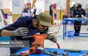 زمینه اشتغال ۳۴۰۰ نفر در بروجرد فراهم شده است