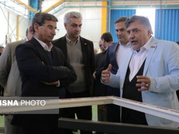 صداقت و انعطاف پذیری عامل موفقیت در صنعت/ تولید اولویت امروز کشور است