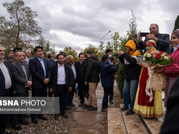 عملیات اجرایی طرح صنعتی آهن اسفنجی در بختگان آغاز شد
