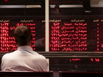 نوسان در بازار دارایی‌ها به بورس رسید/ خروج حقوقی‌ها از نمادهای شاخص ساز بازار سهام