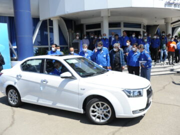 هشدار بورسی‌ها به ایران‌خودرو درمورد ادامه عرضه محصولات در بورس