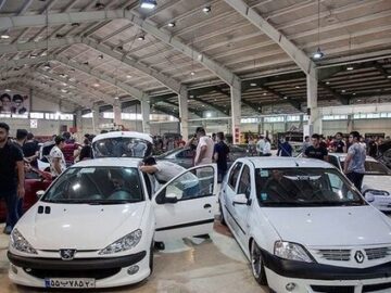 چرا زور فاطمی‌امین به قیمت خودرو نمی‌رسد؟ / وعده کاهش قیمت خودرو بی‌نتیجه ماند