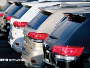 ۲۱ هزار خودروی وارداتی در بورس کالا پذیرش شد