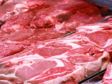 برخورد با گرانفروشان گوشت آغاز شد/ فروش باید بر اساس فاکتور باشد