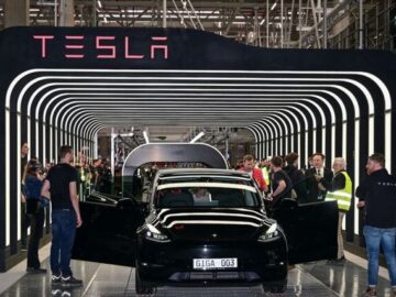 تسلا بیخیال مشتریان شد