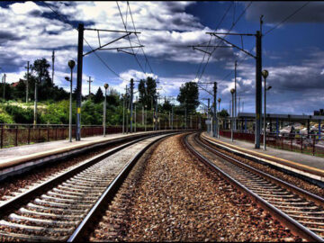 توافق با اژدها، چین را به خطوط ریلی ایران برمی‌گرداند؟