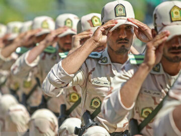 حداقل حقوق سربازان در سال آینده؛ ۴ میلیون و ۸۰۰ هزار تومان