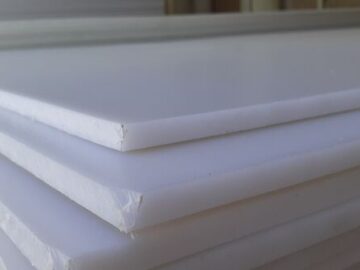 شرکت تفلون سپید تولید کننده و عرضه کننده انواع پلیمر و پلاستیک های صنعتی در اقلام ورق ، میلگرد و بوش