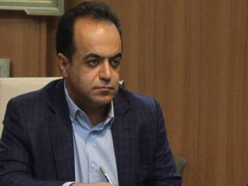 نوسانات ارز، سکه را گران کرد/ بجای سکه، مصنوعات طلا بخرید