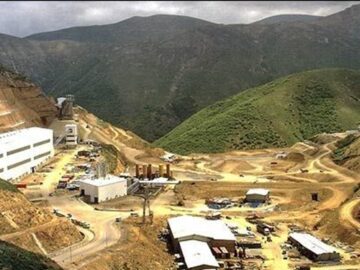 پرداخت ۲۰۰۰ میلیارد تومان وام به معدن‌کاران/ خروج از رکود شرکت بزرگ تولید ماشین آلات معدنی