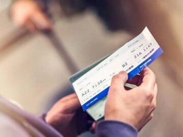 چرا بلیت هواپیما نایاب شده؟