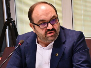 کشف ذخایر جدید سنگ آهن در ایران مرکزی