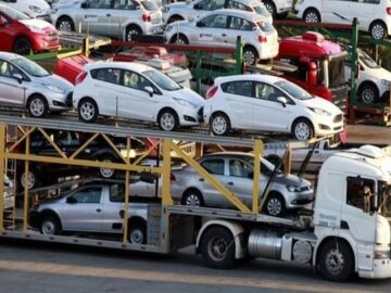 ثبت نام ۱۲۰ هزار نفر برای خرید خودروی وارداتی