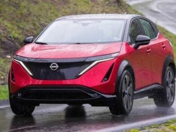 عکس | قیمت نجومی نیسان روی کراس اوری با نام اصیل پارسی!