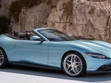 فراری روما اسپایدر با موتور V8 راهی خیابان شد/ عکس