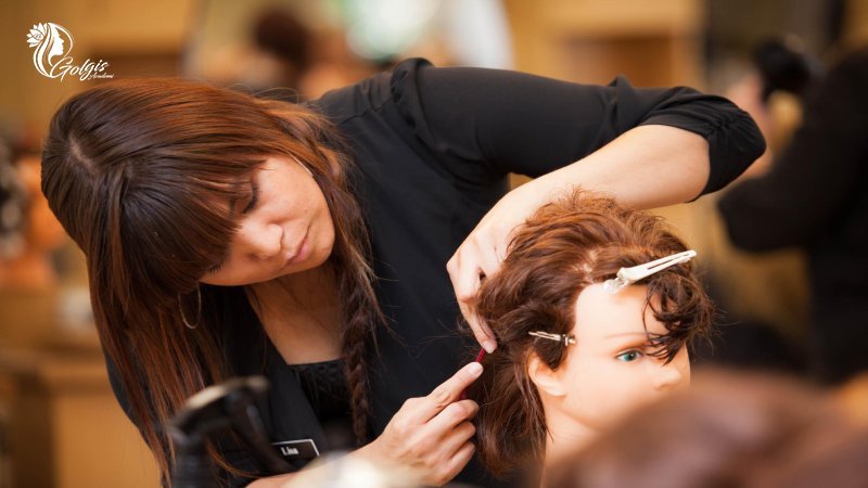 آموزش آرایشگری - آموزشگاه آرایشگری گل گیس