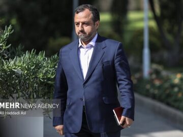 وزیر اقتصاد امشب به عراق می‌رود